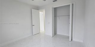 4624 Connie Ave N Gallery 21