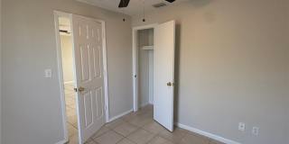 3307 SE 15th Place unit: 4 Gallery 13