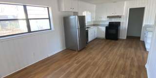 1000 Fairlane Drive Gallery 14