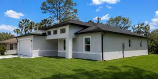 Large 4 bedroom, 3 bath, 2 car garage-MOVE IN READY! Gallery 3