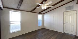 AVAILABLE NOW!! 2 Bed 2 Bath Home in Thousand Palms!! MOVE IN SPECIAL ONE MONTHS FREE RENT! Gallery 15