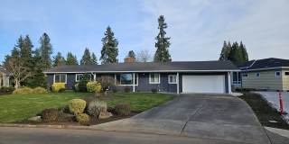 2590 N Maple Ct Gallery 1