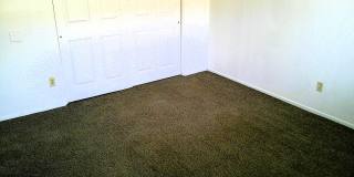 Adorable Single Level Eastside Duplex With Evaporative Air Located In Quiet Neighborhood Adorable Single Level Eastside Duplex With Evaporative Air Located In Quiet Neighborhood Gallery 15