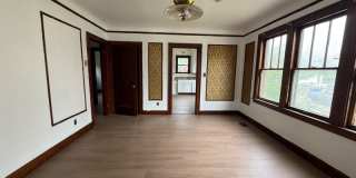 11125 Cloverlawn Avenue Gallery 3