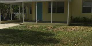 Annual 3BR 2BA close to shopping, restaurants, beaches, and more Annual 3BR 2BA close to shopping, restaurants, beaches, and more Gallery 1