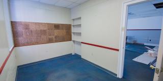 207 W KING Street Gallery 36