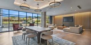 900 Willow Gallery 30