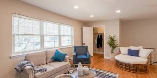 Cloverdale Apartments Gallery 4