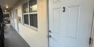 5963 SW 66th Ter Gallery 10