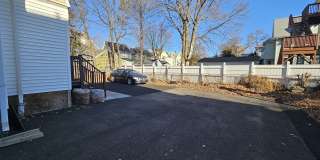 592 Laurel Avenue Gallery 25