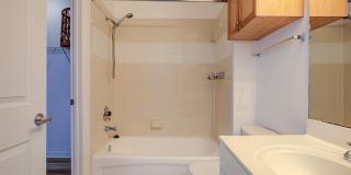 15205 HARBOUR VISTA CIR Gallery 18