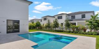19602 NE 14 CT Gallery 21