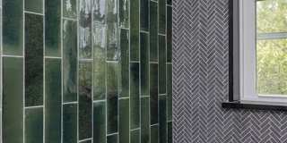 439 Broadway Street Gallery 18