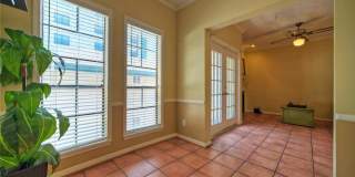 711 W 21st Unit 205 Gallery 18