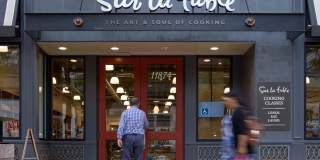 The Astrid Gallery 44