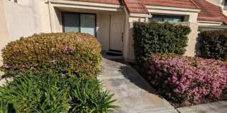 PICTURE PERFECT 2 BR/2 BATH PLUS LOFT "CRYSTAL CAY" COND0 Gallery 1