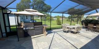 Spectacular Fully Furnished SEASONAL Home with Golf Course views and pool* Gallery 22