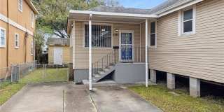 526 S SAINT PATRICK Street Gallery 1