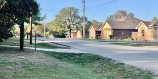 409 N Cedar Street Gallery 2