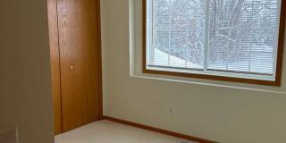 CHARMING 3 BEDROOMS 2 BATH TOWN HOUSE Gallery 11