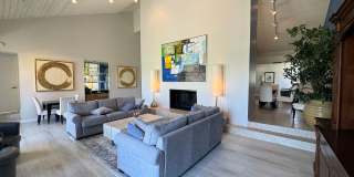 AVAILABLE NOW !! Charming 2 Bedroom/2 Bath in the Gated Community of Misson Hills!! Gallery 1