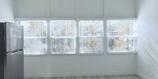 4043 Buckingham Gallery 2