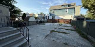 1017 North Avenue Gallery 15
