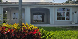 4045 SW 151st Ter Gallery 27