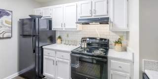 The Grove at Greenleaf Gallery 20