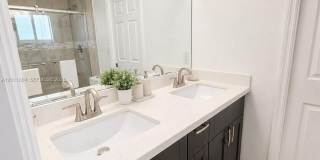 10290 SW 24th Ct Gallery 43