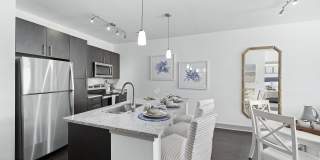 The Landing at Vinnin Square Gallery 1