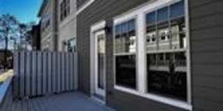 2568 Morehead Street Gallery 20
