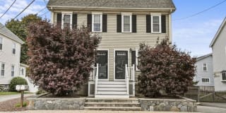 224 Robbins Street Gallery 1