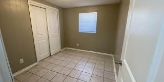 1244 W 27TH Street Gallery 22