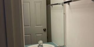 3 bedroom, 2.5 bath Condo: Gentry Quarters Complex Gallery 11