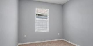 345 Corso Loop Gallery 15