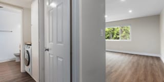 Lombardi Apartments Gallery 40