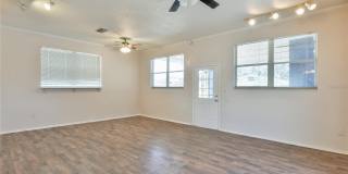 1828 SE LAKE WEIR AVENUE Gallery 23