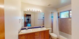 3 bedroom 2.5 bathroom southwest Albuquerque Gallery 13