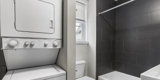 Bainbridge Lofts Gallery 12