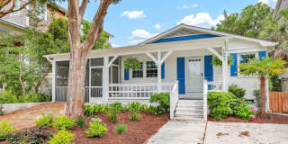 Furnished Off-Season 3bd/2ba Coastal Retreat with Screened Porch & Private Parking Gallery 1