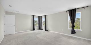 Panther Creek Family Home Gallery 17