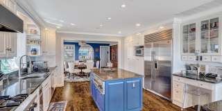 211 Ocean Avenue Gallery 17