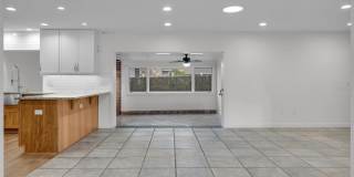 307 W 4TH AVENUE Gallery 8