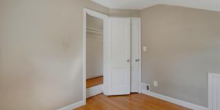 1048 S EDISON Street Gallery 25