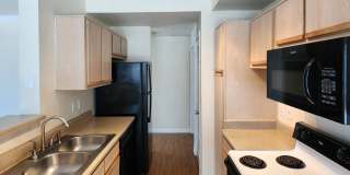 The Hamilton Apartments Gallery 24