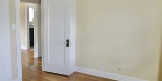 4384 Bancroft St Gallery 10