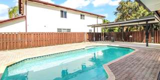 15875 SW 149th Lane Gallery 27