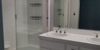 Move-in Ready! 3-Bedroom Skyview Ridge Townhome Gallery 8