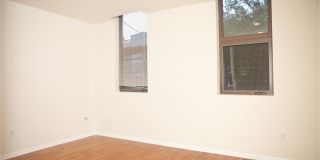 1531 POPLAR Street Gallery 12